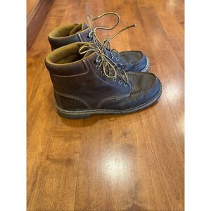 Men’s leather Carhartt waterproof boots size 10